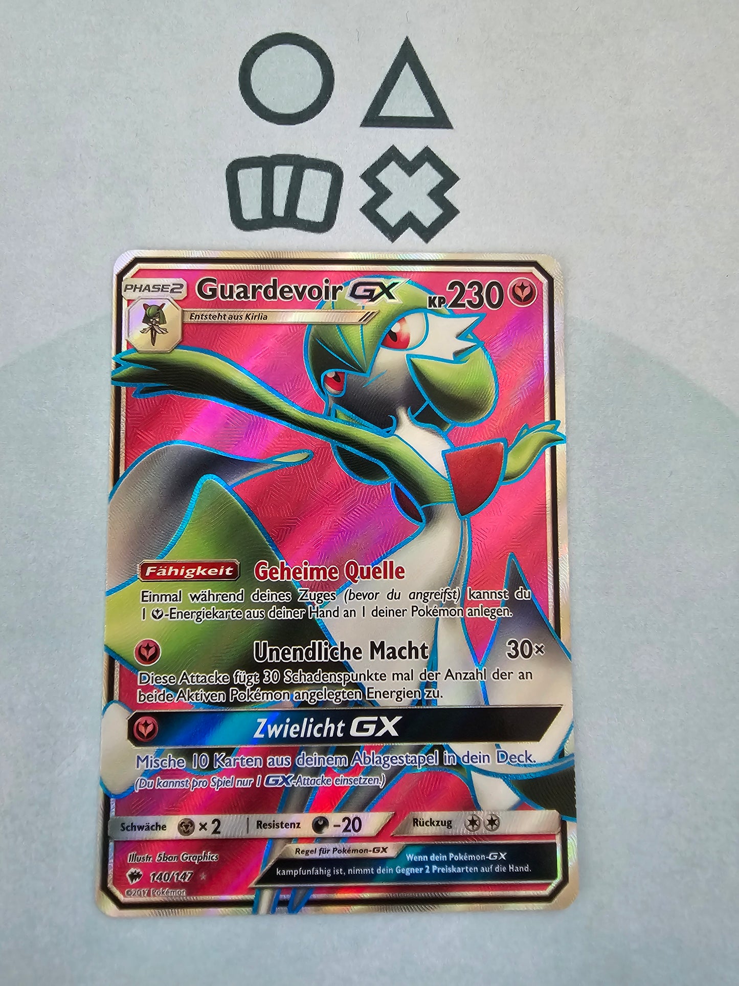 Guardevoir GX - NM (BUS140 S&M Burning Shadows)